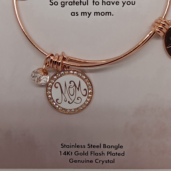 NWT Believe by Brilliance Mom Bangle with Charms - Picture 3 of 5